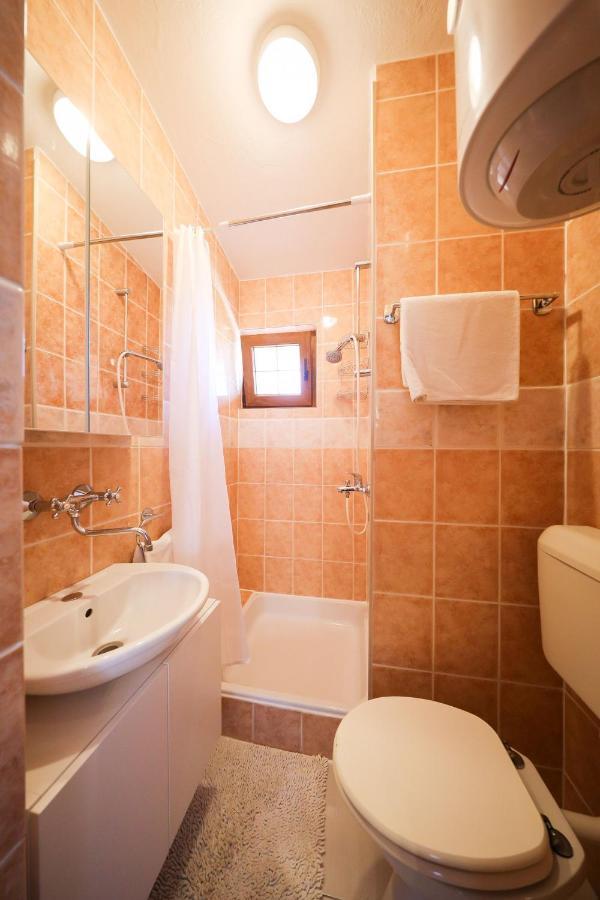 Apartmani Vesna Bibinje Zewnętrze zdjęcie