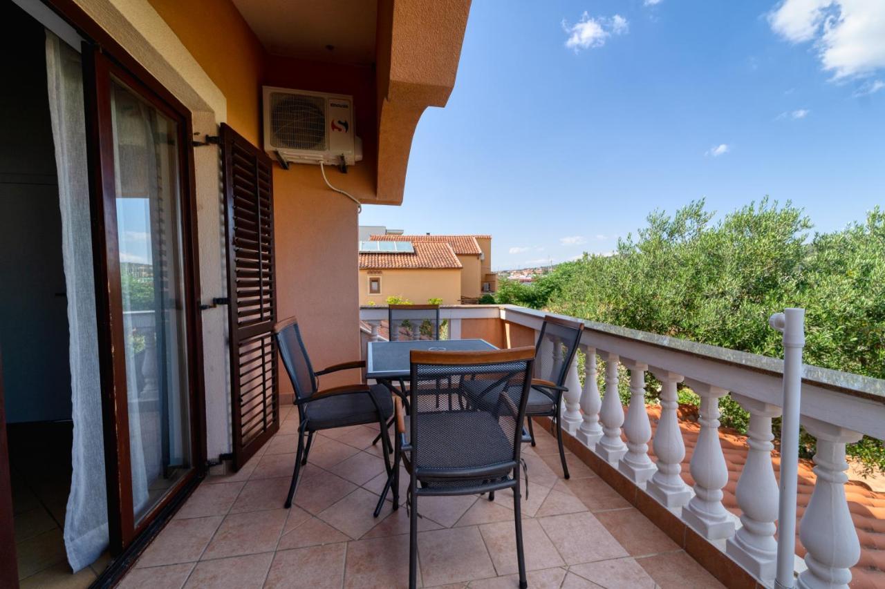 Apartmani Vesna Bibinje Zewnętrze zdjęcie